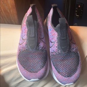 Nike No Lace Sneakers
